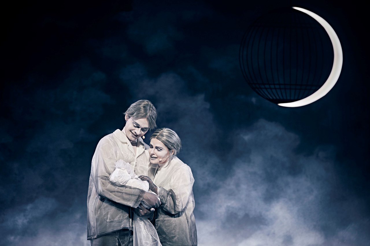 Natten - en teaterkoncert / Aarhus Teater / Emilia Therese